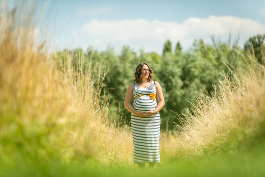 Op zoek naar zwangerschap week tot week foto‘s? Fotograaf zwangerschapsfotografie in Gent?